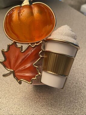 Festive Orange Leaf & White Coffee Cup Holiday Accent wallflower light up